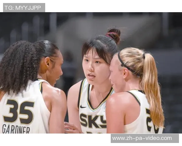 李月汝与风暴携手训练全力以赴官方发布球鞋特写引关注